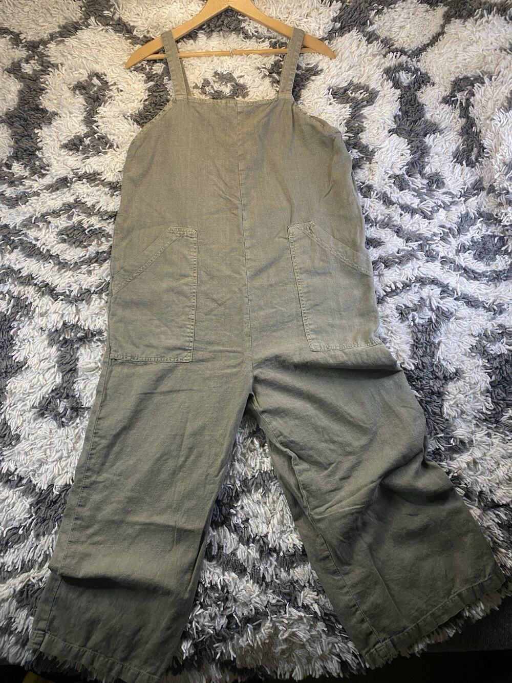 Universal Thread Green Linen Wide-Leg Jumpsuit Square Neck Pockets Women's S